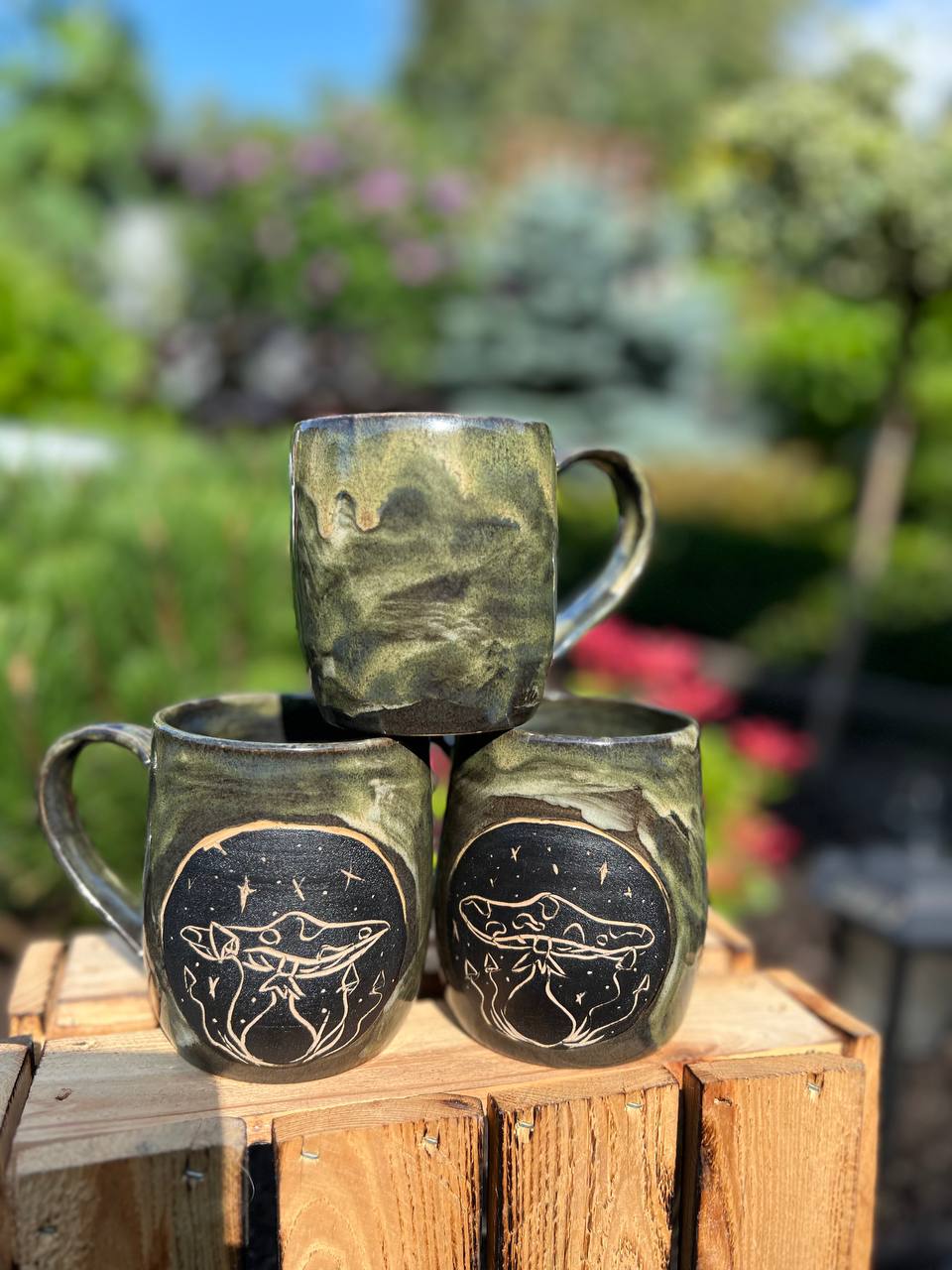 Kubek "Leśna Amanita" czarna - obrazek 4